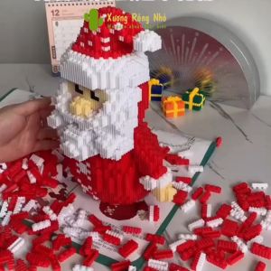 Mô Hình Đồ Chơi Lắp Ráp Ông Già Noel 25cm Xương Rồng Nhỏ