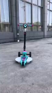 SCOOTER Kids Beginner 3 Wheeled Scooter Adjustable Handlebars - Usb Rechargeable Light