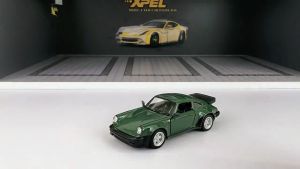 Miniauto Diecast Miniatur Mainan Mobil Metal 1978 Porsche 911 Turbo 1/36