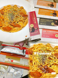 Classic Flavor Spaghetti with Tomato Curry Meat Sauce And Creamy Black Pepper New Old Packaging Random Instant Noodles from Fujian