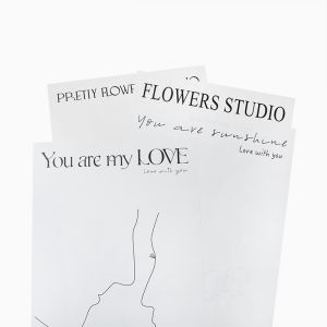 Simple Packaging Paper Floral Bouquet Wrapping Paper White Lettered Kraft Paper Valentines Day Wrapping Paper Trendy Model