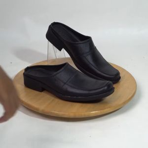 Sepatu Sendal Bustong Pria Kulit Pria Casual Sandal Slop TERMURAH MP806