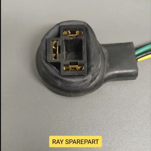 SOKET FITING LAMPU DEPAN HEADLAMP H4 UNIVERSAL MOTOR MOBIL ORIGINAL\nSOKET HEADLAMP LAMPU DEPAN REFLEKTOR KAWASAKI NINJA R RR SS 250 KARBU KLX 150 DTRACKER H4 ORIGINAL\nSOKET HEADLAMP LAMPU DEPAN REFLEKTOR TOYOTA OLD AVANZA XENIA DLL MODEL H4 ORIGINAL