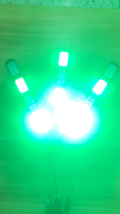 ไฟตกแต่ง LED สีเขียวกระพริบ 12V สำหรับรถจักรยานยนต์และรถยนต์ 24V สำหรับรถบรรทุกขนาดใหญ่