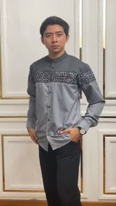 Baju Koko Pria Lengan Panjang Motif Batik Yudistira New