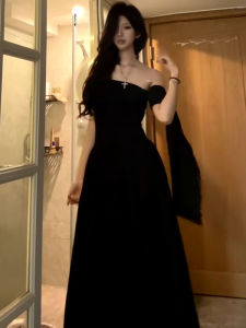 Váy BINKAFENNY nữ thiết kế hở vai dài tay ngắn cạp cao màu đen