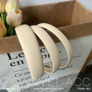 French Style Temperament Milky White Faux Lambskin PU Leather Headband Retro Minimalist Internet Celebrity Womens Outer Headband Hairpin