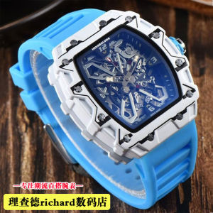 Fashionable Carbon Fiber Sports Watch for Men Non-Mechanical Quartz Movement Large Dial Waterproof Wristwatch with Luminous Function