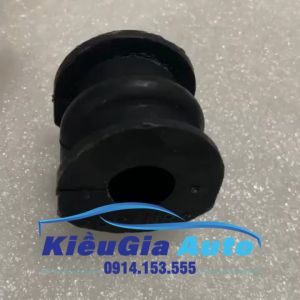 Cao su cân bằng trước Nissan Sunny 2013-2019