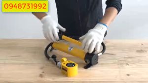 Bơm tay thủy lực CP180 - Hàng nội địa cao cấp - Đẩy khỏe bền bỉ - Bảo hành chính hãng Toàn Quốc 6 tháng