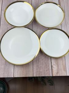 ชามเซรามิค จาน 7.9 นิ้ว - 4 ขนาด สีขาว ขอบทองเงา มี 4 ขนาด จาน 7.9 นิ้ว จานทรงลึก 7.9 นิ้ว จาน 8.1 นิ้ว และ จาน 10 นิ้ว