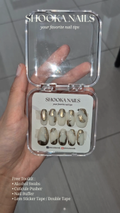 Shooka Press On Nails Kuku Palsu Fake Nails - Wedding Lamaran Wisuda French Gold Free Toolkit