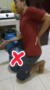 Alat Bantu Angkat Galon Alat Pengangkat Galon Praktis Angkat Handle Grip Holder COD Murah
