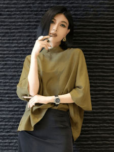 Elegant Green Silk Batwing Sleeve Shirt Stand Collar Fashionable High End Autumn Winter Ladies Casual Wear Apple Shape Size