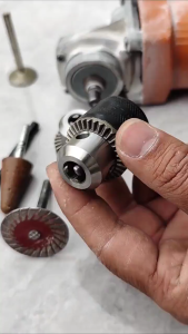 หัวจับดอกสว่าน อแดปเตอร์หัวสว่าน 4หุน 1.5mm-13mm อะไหล่หัวสว่าน หัวสว่านไร้สาย หัวแปลงสว่าน จัดส่งภายในประเทศจากประเทศไทย