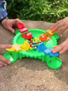Toy- Scramble Game Hungry Frog & Dino Eat Beans *Mini Size* 2-4 Player Gift For Children Ages 3+ (YK59491)