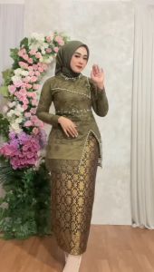 Satu Stel Kebaya Rosalia Selendang Kebaya Seragam Kondangan Pesta Pernikahan Kebaya Wisuda Elegan