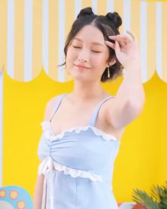 ( SBS ) London EDP Eau De Parfum Roll On and Spray Parfume Oh My Skin! Body Mist Cologn Spray Oh My Skin World Tour