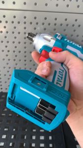 Thân máy siết bu lông dùng pin 20V Total TIWLI20010/ CHƯA PIN VÀ SẠC/ dùng chân pin hãng Total
