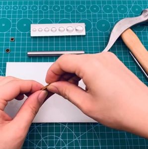 Dụng cụ đóng nút đinh tán rivet khoen 2 mặt tròn làm giày dép túi xách thủ công may mặc