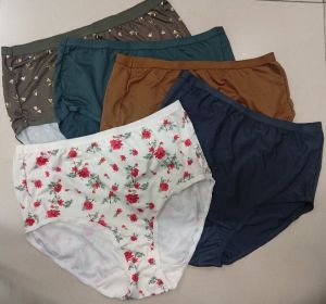 AVON Tiana  5-in-1 Quick Dry Maxi Panty Pack