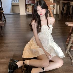 Váy Ngắn Kiểu Pháp Ngọt Ngào Đầu Tiên Cho Nữ Mùa Hè Thiết Kế Váy Chữ a Cạp Cao Không Tay Polyester Váy Ngắn