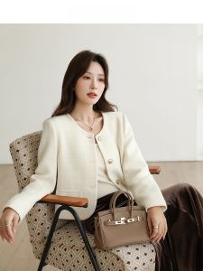 Ms.Daoge French Vintage Short Woolen White Outerwear Elegant Womens Spring Autumn Fashionable Coat Straight Cut Button Detail