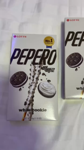Pepero White Cookie Chocolate Biscuit Sticks 32g Korean Snack Cookies & Cream Treat