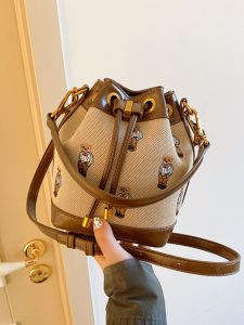 Fashionable Bear Print Bucket Bag Original Design Shoulder Crossbody Handbag Casual Leisure Small Size Canvas Leather Material