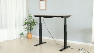 ปรับความสูงของโต๊ะยกไฟฟ้าได้ 120cm-160cm desktop length Adjustable height of electric lifting table standing desks with wheels