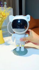 Winland(COD) Proyektor bintang astronot /lampu proyektor /malam cahaya langit berbintang/Speaker dengan fungsi Bluetooth