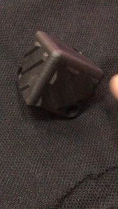 มุมตู้ PVC 3.5x3.5x3.5 ซม / สินค้าในประเทศ