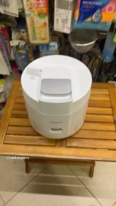 Nồi cơm điện Hitachi Nhật Bản RZ-S18MM dung tích 1.8L bảo hành 24 tháng