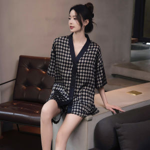Elegant Silk Sleepwear Set Womens Summer Ice Silk Short Sleeve Shorts Home Clothes V-neck Button Decoration Lightweight Gridded