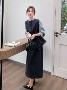 French Vintage Waist-Cinching Vest Set Womens Spring 2025 New Style Complete Shirt Half Skirt Three-piece Set Fashionable