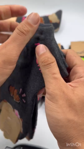 ถุงเท้าข้อสั้นผู้หญิงผู้ชาย 1แพ็ค 6คู่ 12คู่ ขนาดฟรีไซส์ 37-45(สินค้าคละสีคละลาย) ผ้าดี ยืดนิ่ม