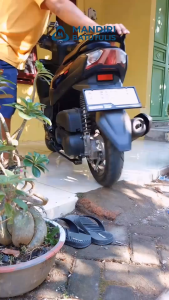 Pembersih Mesin ULTRAZIP Engine Degreaser - Penghilang Oli Gemuk & Kerak Karbon 250ml - Aman Tidak Merusak Komponen Mesin