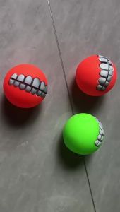 1pc Rubber Dog Toys Squeaky Cleaning Tooth Dog Chew Toy Small Puppy Toys Ball Bite Resistant Pet Supplies Petshop Diameter 7cm
