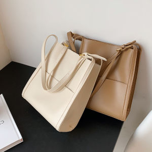 Korean Style Large Capacity Single Shoulder Bag for Women Spring Summer New Book Student High Sensation Armpit Bag Big Bag