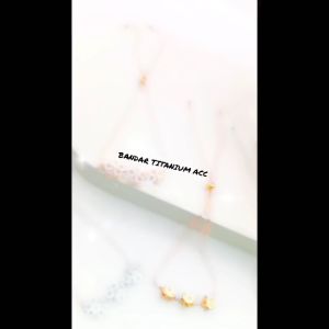 GELANG TANGAN TITANIUM MODEL SERUT VARIASI BUNGA ANTI LUNTUR & ANTI KARAT (COD)