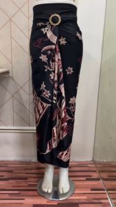 Rok Batik Bawahan Kebaya Wanita kekinian