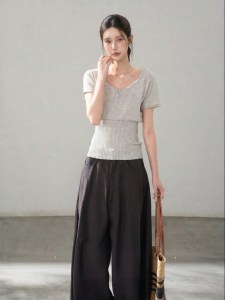 HTMEME | Slimming Striped Cinched Round Neck Short Sleeve Knit Top