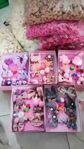 Hộp kẹp tóc 18 chi tiết chicbaby- Kèm hộp đựng quà- Chicbaby