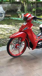 Striping Stiker Polet Yamaha F1ZR Special Edition New Stiker List Body Hitam Merah