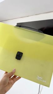 Topla Map Plastik Dokumen File Case 2030 Ukuran F4 Folio