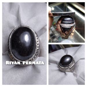 Cincin batu badar besi hitam/loloda nempel magnet