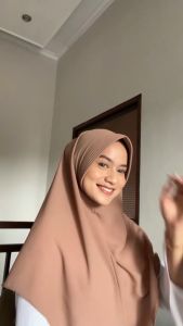 Jilbab Khimar Instan Simpel Pet Diamond