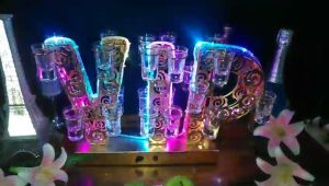ลดราคา🔥!!ที่วางแก้วช็อต LEDเรืองแสง  ชั้นวางค็อกเทลชุดค็อกเทลLed มีไฟเพิ่มสีสัน งานปาร์ตี้ อะคริลิค ถูกที่สุด🔥LAZADA