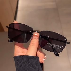 Kacamata Hitam Pria Lensa Photochromic & Polarized: Gaya & Fungsi