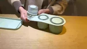 ที่ทำน้ำแข็ง มีฝาปิด ถาดทำน้ำแข็ง ใช้ได้กับ stanley แก้วเก็บความเย็น ถาดน้ำแข็ง ถาดทำน้ำแข็ง แม่พิมพ์น้ำแข็งก้อน